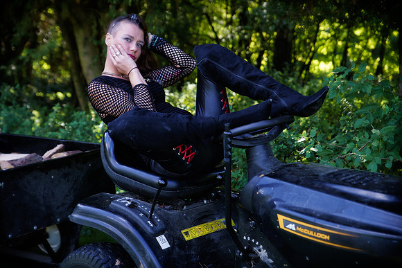 RD#01-Becky-003-Edit